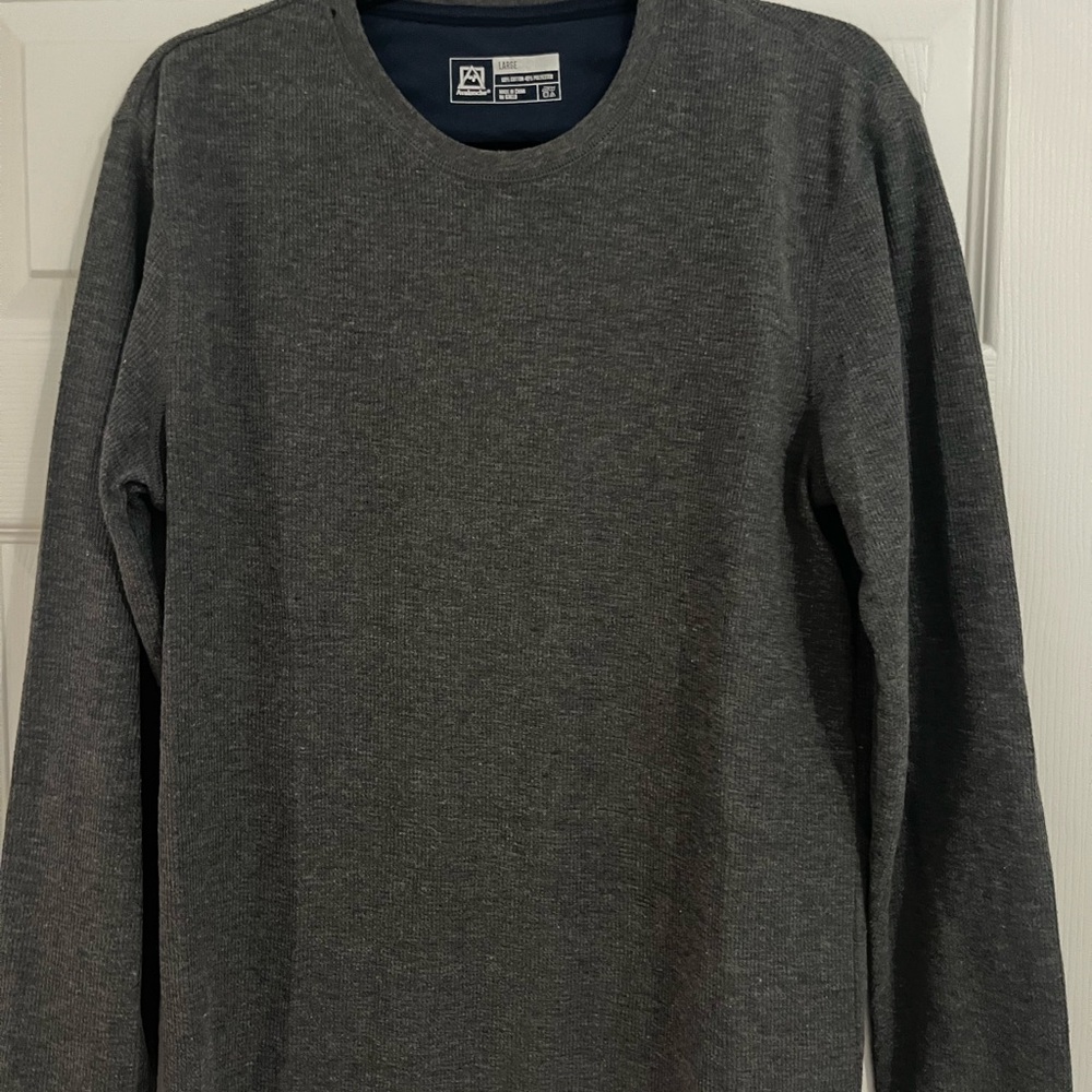 Men’s Gray Long Sleeve Tee